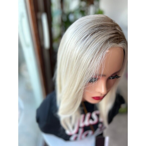 Belle Tress “Ground Theory” wig in color Bombshell Blonde-R new - Picture 5 of 9